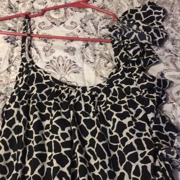 Dress - Picture 2 of 2